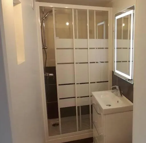 Cosy, 10 Min Chateau Et 5 Min Gare Apartment